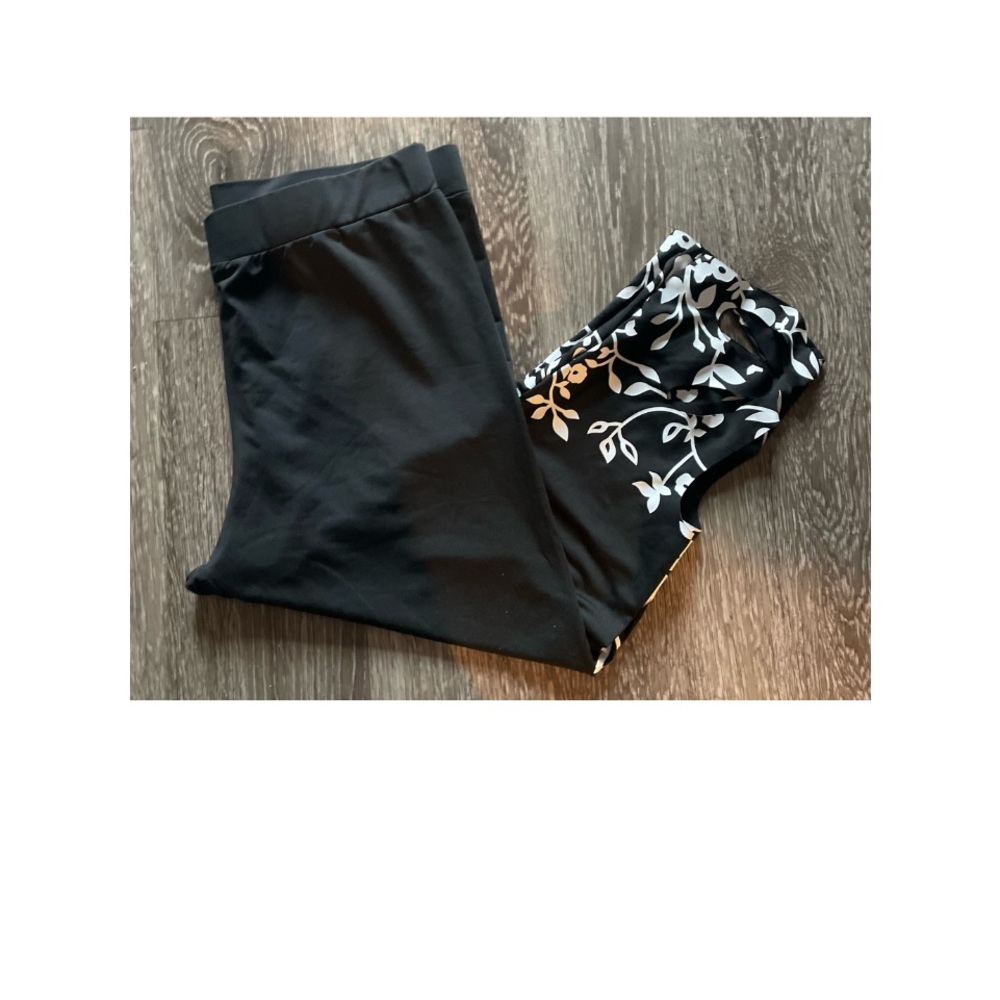 WORN ONCE! SUPER CUTE CAPRI PANTS WITH FLORAL HEM AND HOLE ACCENTS! - Picture 8 of 9
